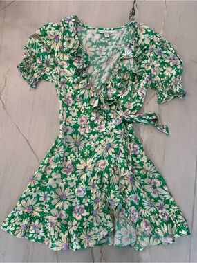 Topshop Green and Cream Floral Dress